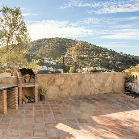 Sunny Solarium Holiday Home-2