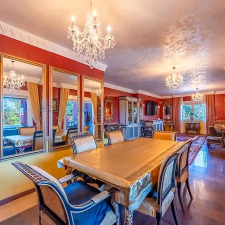 Majestic Villa By The Beach Heated Private Pool & Jacuzzi-2
