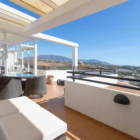 Penthouse With A Fantastic View-3