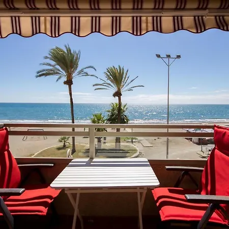Studio 2 Sea Front-2