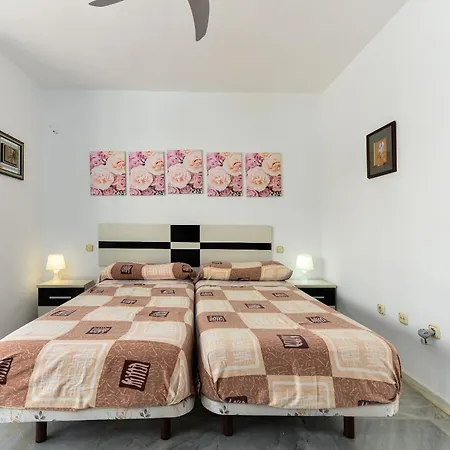 Spacious Beachfront Holiday Home-3