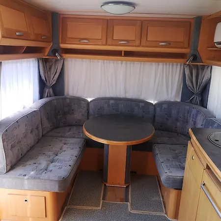 Roca Caravan-3