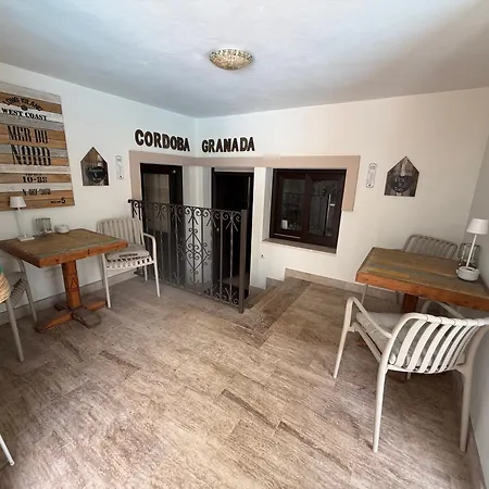 Casa Holandaluzas Marbella Near Beach, With Salt Water Pool And Private Parking-2