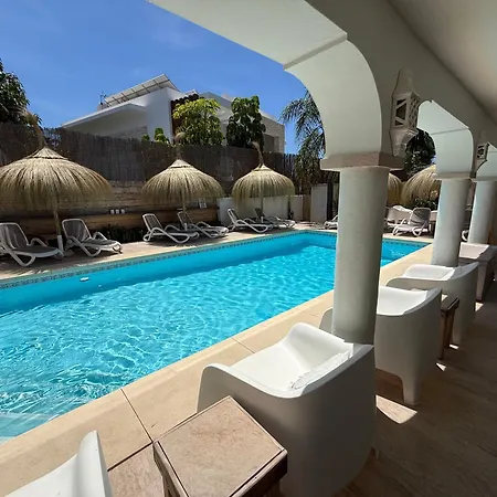 Casa Holandaluzas Marbella Near Beach, With Salt Water Pool And Private Parking-3
