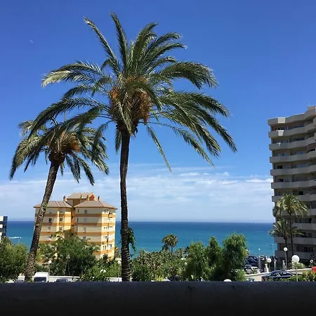 Estudios Y Apartamentos Benal Beach-2