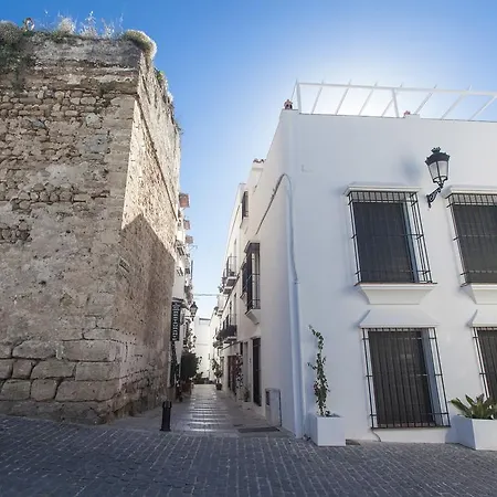 Total Marbella Suites (Adults Only)-3
