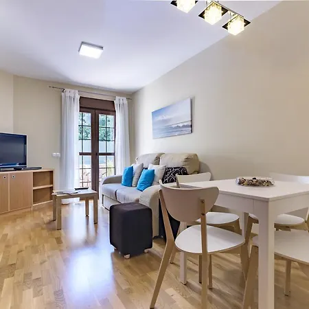 Livemalaga Apartment & Parking-2