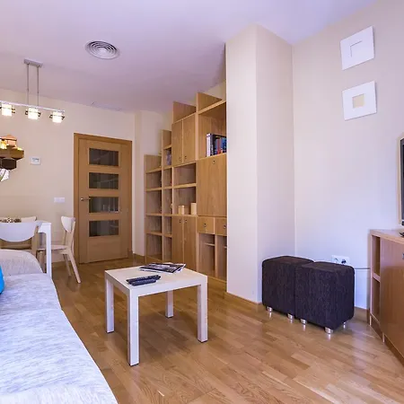 Livemalaga Apartment & Parking-3