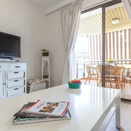 Fantastico Apt 2 Hab Terraza Y Playa-3