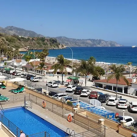 Apartamentos Nerja Bahia-3