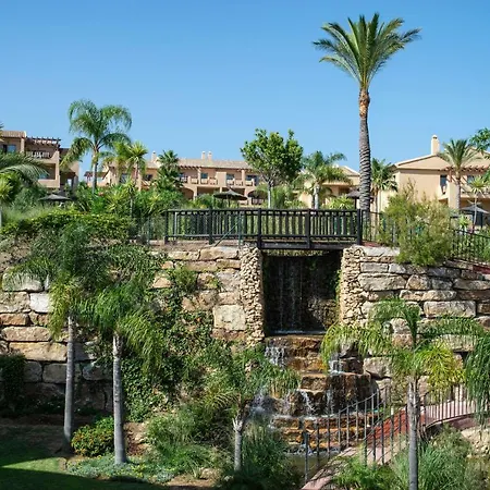 Quartiers Marbella Apartments-3