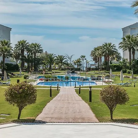 Beach Front Apartment In Puerto Banus-2