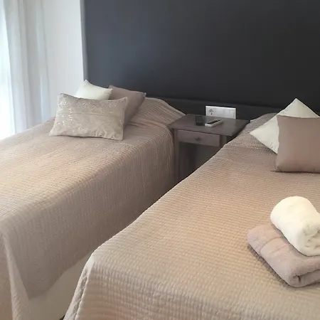 Skol Marbella Apartment 208-3