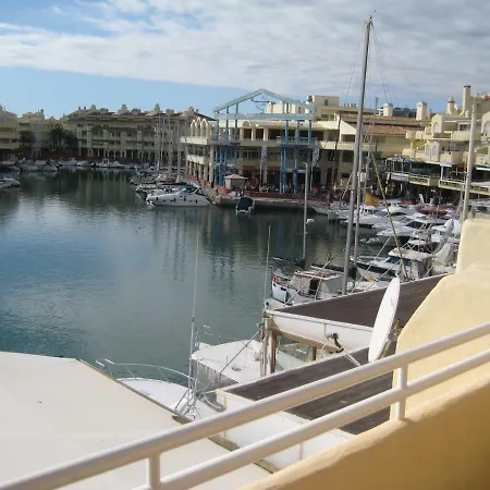 Apartamento En Puerto Marina B32-2
