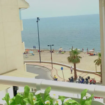 Seaview Fuengirola Apartment-3