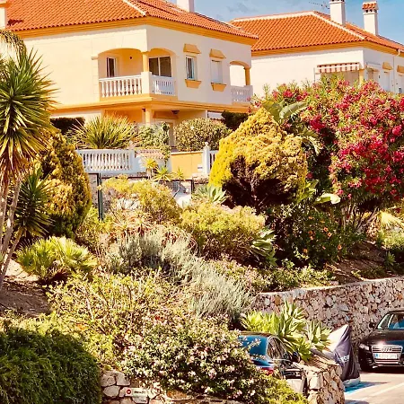Superb Villa By The Sea-2