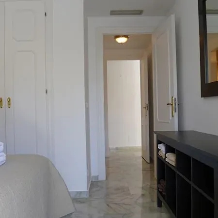 Apartment Real De Zaragoza-3