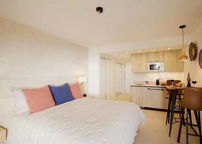 Top Studio on Marbella boulevard