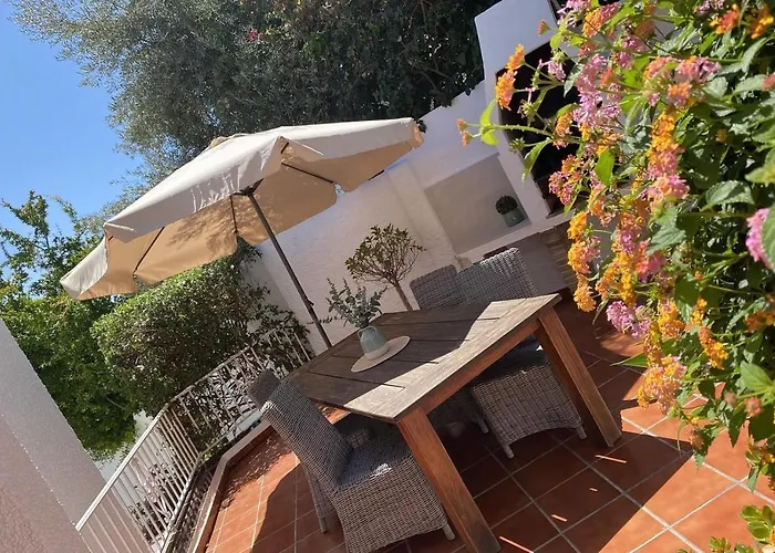 Charming Villa At The Sea Nerja