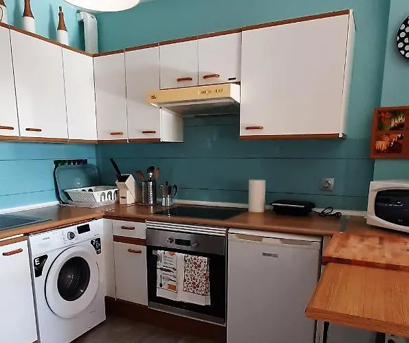 Pet friendly Fantastico Apartamento En La Carihuela Apartment Torremolinos