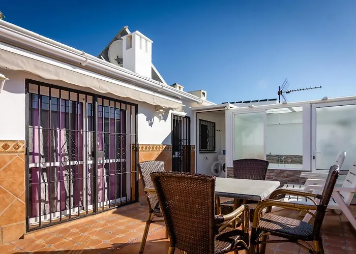 Hostal Boutique Luna de Nerja OLIVE OIL FREE DEGUSTATION&SALE