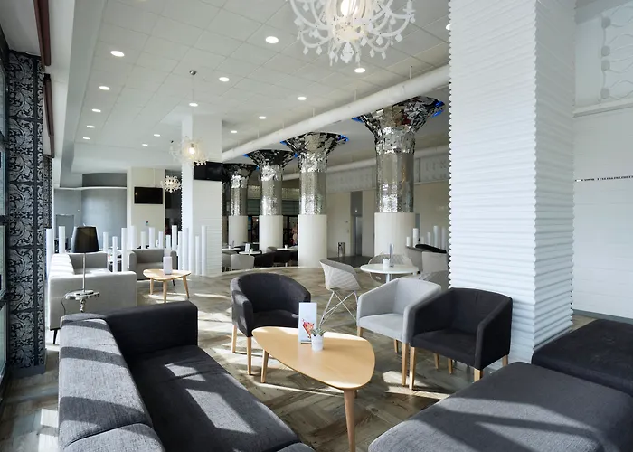 Hotéis de quatro estrelas em Torremolinos