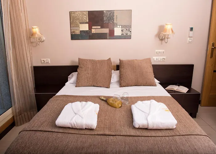 Pet friendly Apartamentos Mediterraneo Real Fuengirola