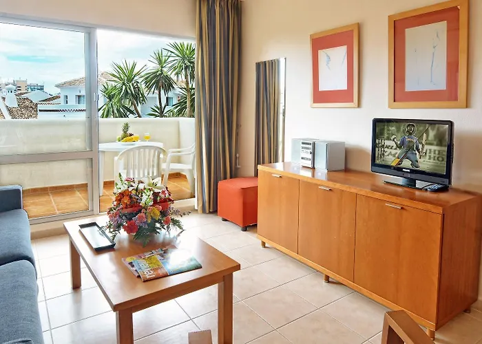 Clc Benal Beach Aparthotel Benalmádena