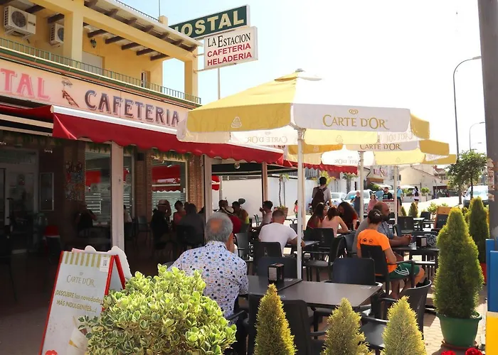 Boutique Hostal La Estacion Benajarafe