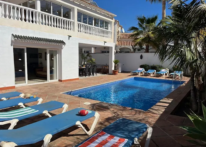 Nerja Paradise Rentals - Villa Almassora