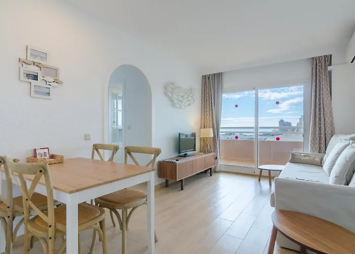 Apartment On The Top Of Fuengirola Skyline