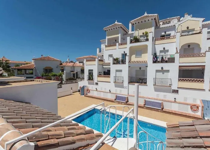 Apartamento 2 Dormitorios Con Vistas Al Mar Nerja