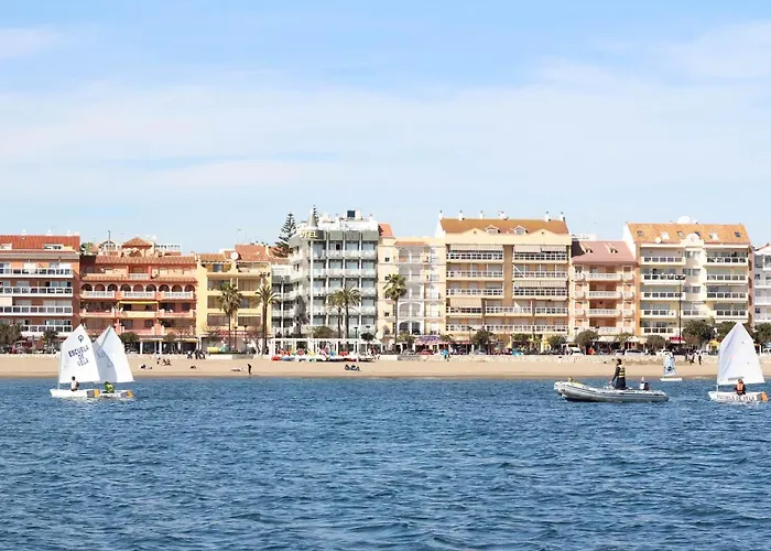 Los Boliches Beach Apartment By Ghr Rentals Fuengirola admite animales