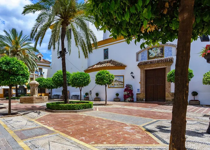 Apartment Las Terrazas By Interhome Marbella