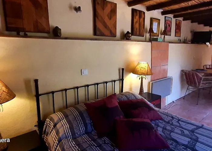 Villa Adobe Getaway With 'Private Plunge Pool' Viñuela