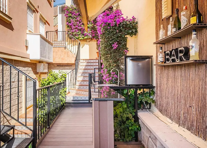 Luxurious Hillside Villa With Private Pool - Sea & Mountain Views Fuengirola