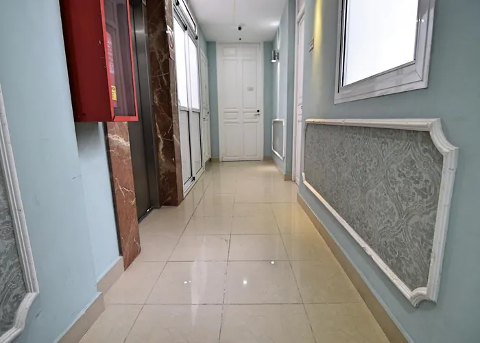 Apartamentos Marques De La Merced Málaga
