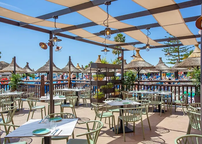 Benalmadena hotels near Playa Malapesquera