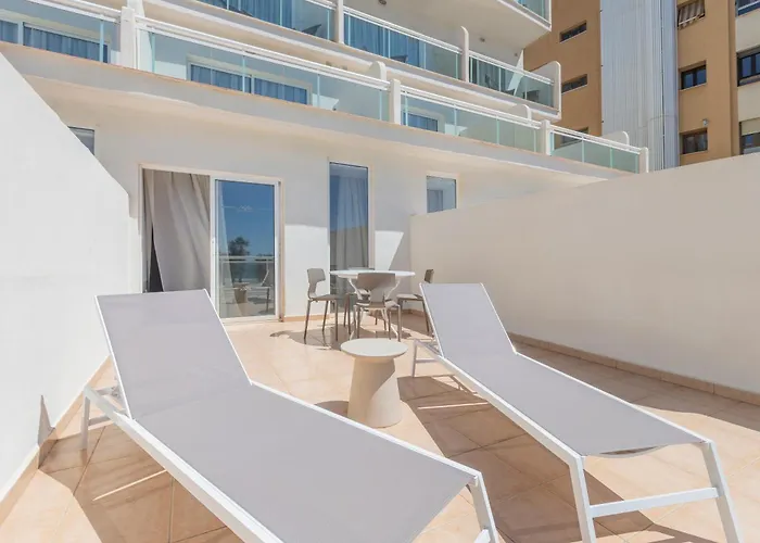 Hoteles cerca del "Aeropuerto" - Aeropuerto de Málaga Airport (AGP), en Málaga