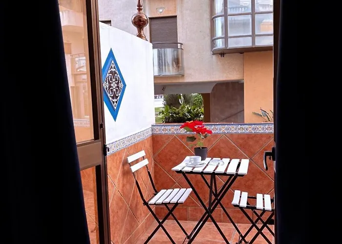 Torremolinos Hotels near Aéroport du Touquet-Côte d'Opale Airport (LTQ) with shuttle service