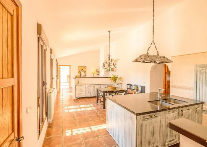 Cortijo Cantares By Rosas Cantares Malaga