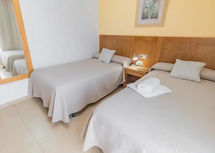 Apartamentos Turisticos Las Yucas Torre Del Mar