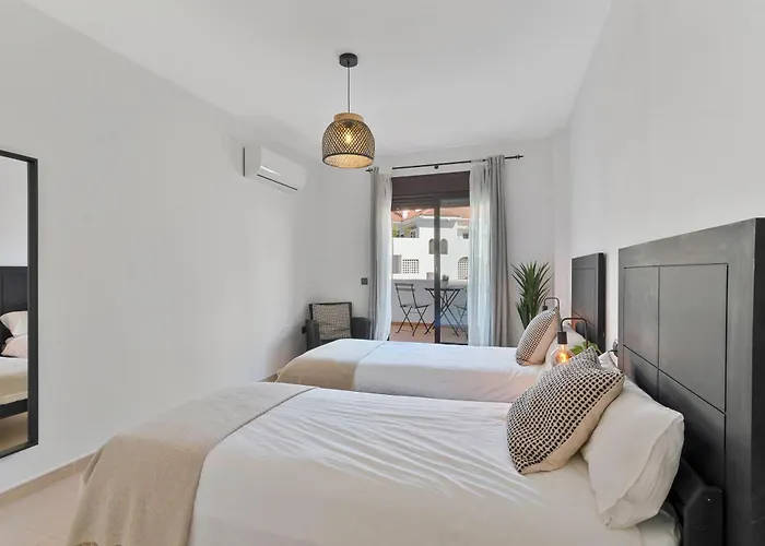 Luxe Villa Puerto Banus Marbella aceita animais de estimação