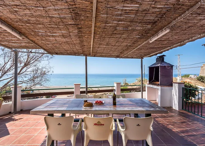 Villa Casa del Pipa con vistas al mar Benajarafe