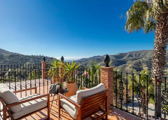 Boutique Malaga Hills Boutique Wellness And Hikers Eco-Hotel Adults Only Cómpeta