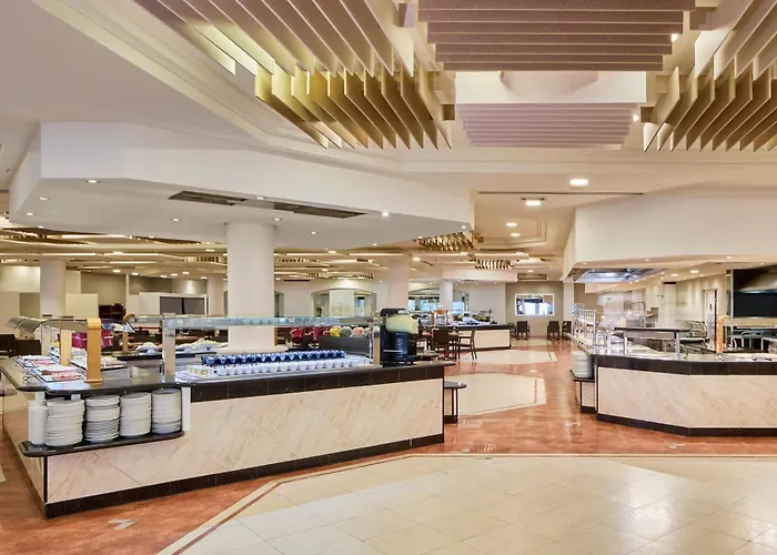 Best Torremolinos Hotels For Families With Kids
