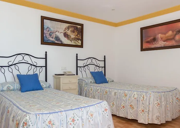 Apartamentos Mediterraneo Front Marbellac