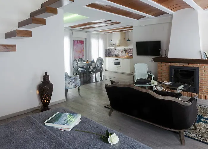 Total Marbella Suites (Adults Only)