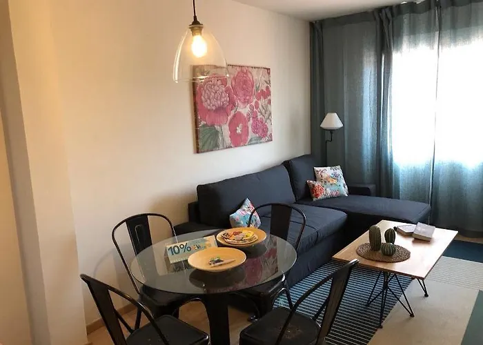 Holidays2Malaga Apartments - un Hotel de 4 estrellas