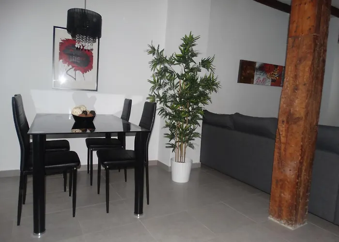 Málaga Apartamentos - Nuño Gómez, 24